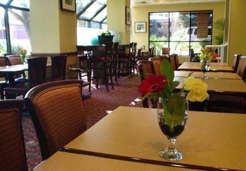 Fairfield Inn Las Vegas Convention Center Restoran fotoğraf